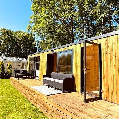 Luxe Tiny House Bij Het Leekstermeer Matsloot Exteriör bild
