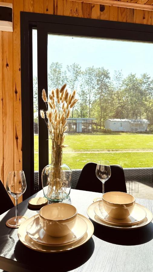 Luxe Tiny House Bij Het Leekstermeer Matsloot Exteriör bild