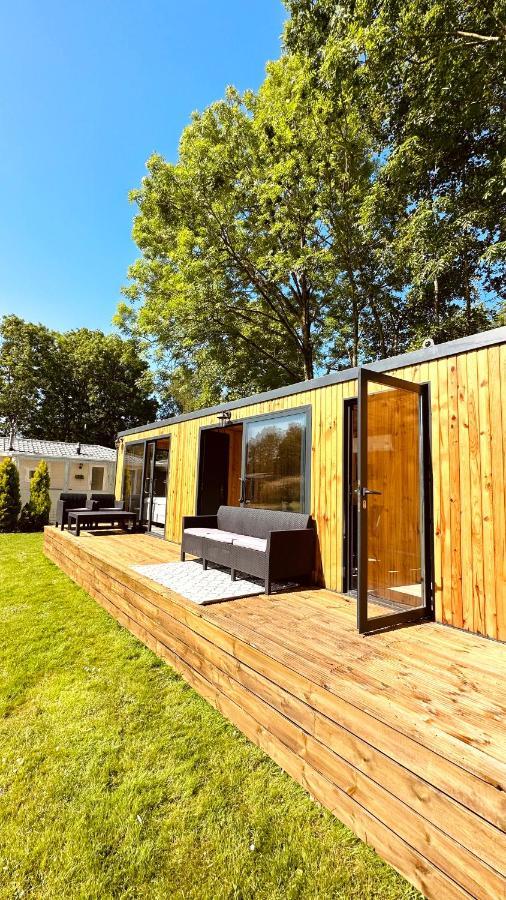 Luxe Tiny House Bij Het Leekstermeer Matsloot Exteriör bild