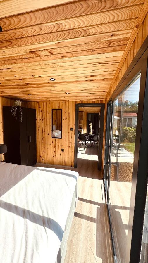Luxe Tiny House Bij Het Leekstermeer Matsloot Exteriör bild