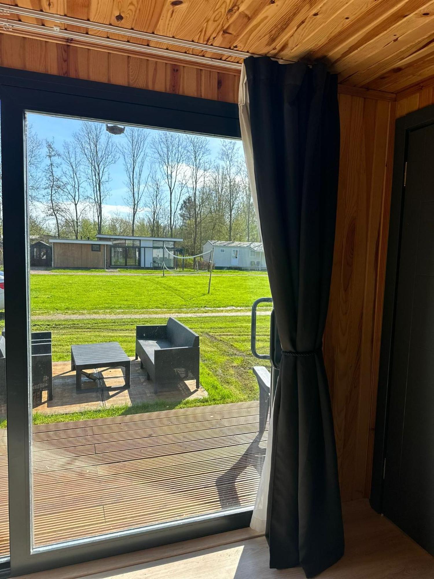 Luxe Tiny House Bij Het Leekstermeer Matsloot Exteriör bild